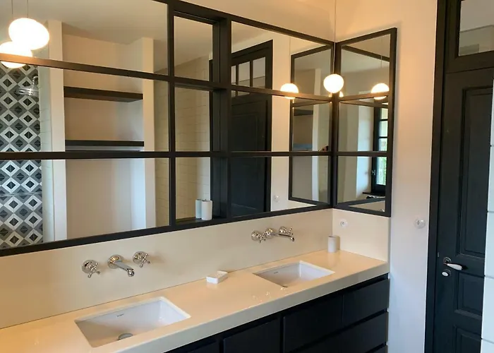 - Les Roches Grises - Luxuseuse Face Mer Avec Et Jardin Panoramique Guest house *