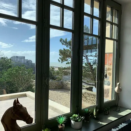 Pensjonat - Les Roches Grises - Luxuseuse Face Mer Avec Et Jardin Panoramique Granville