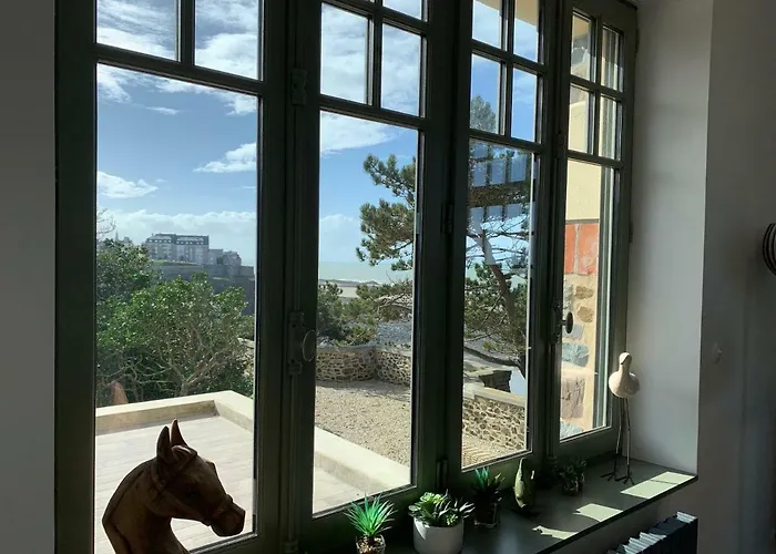 Pensjonat - Les Roches Grises - Luxuseuse Face Mer Avec Et Jardin Panoramique Granville